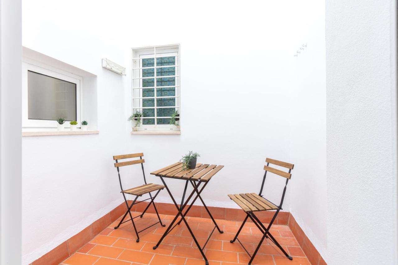 Charming 2 Bedroom Apartment Triana Bridge By Ocityzen Sevilha Exterior foto